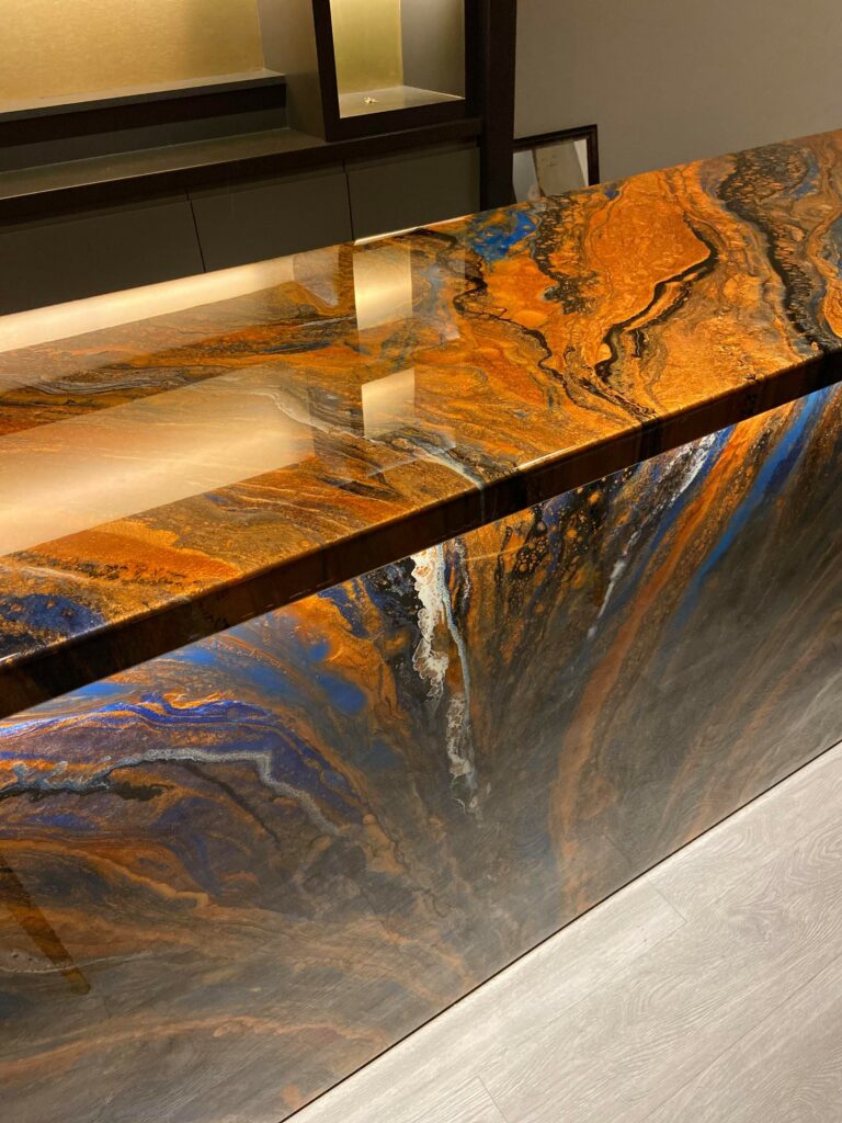 An example of an epoxy resin home bar, by Home Statements
