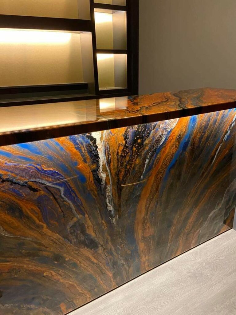 An example of an epoxy resin home bar, by Home Statements