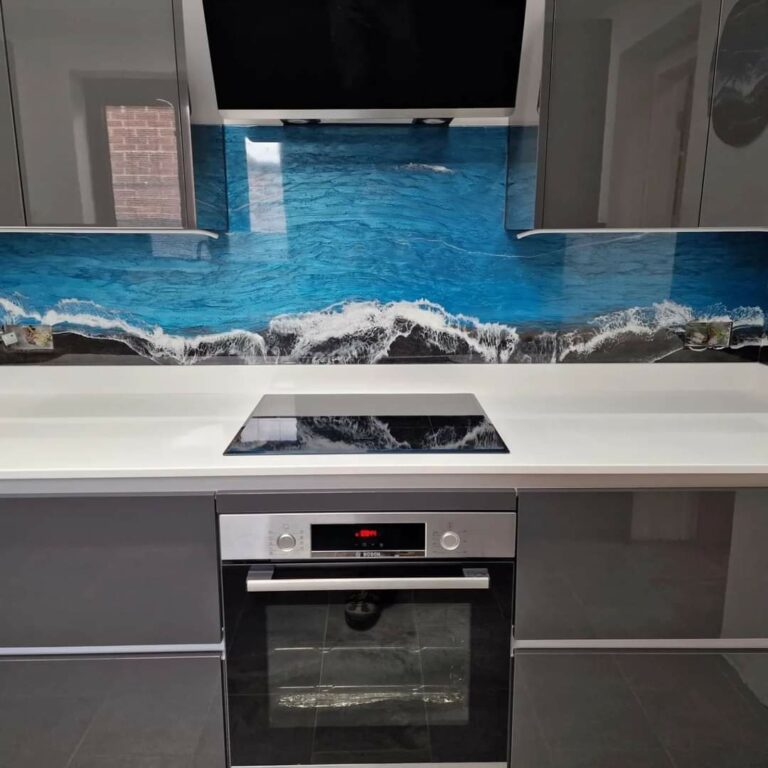 an example of an ocean scene epoxy resin kitchen splashback in a kitchen, created by Home Statements Ltd