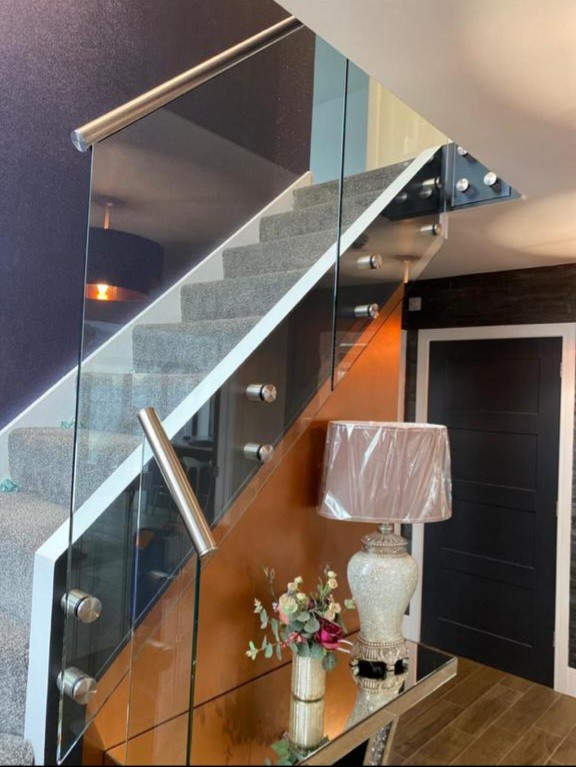 An example of glass balustrades on some stairs, Home Statements