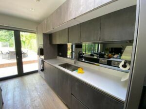 An example of kitchen mirrored splashbacks, Home Statements