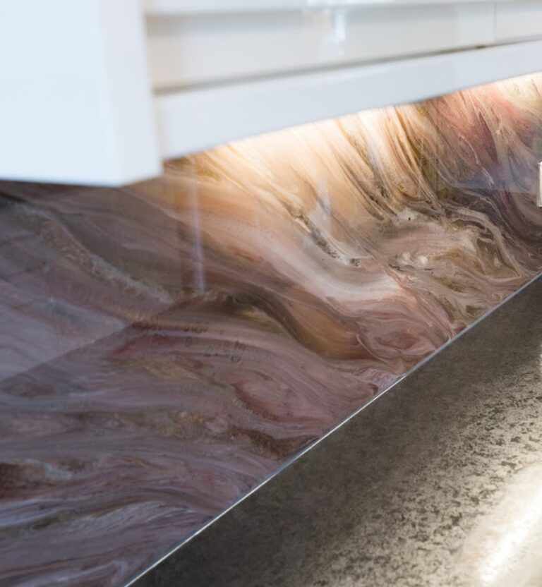 An example of a resin splashback in East Sussex, by Home Statements