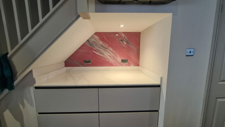 An example of a pink epoxy resin kitchen splashback in a kitchen, by Home Statements Ltd