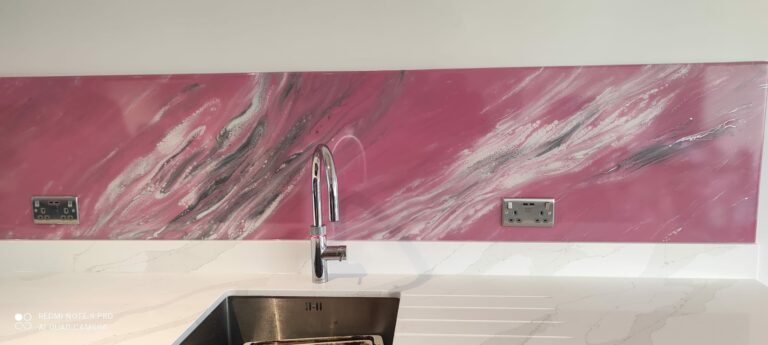 An example of a pink epoxy resin kitchen splashback in a kitchen, by Home Statements Ltd